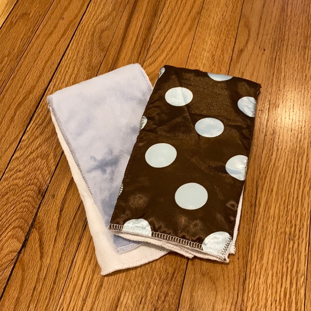 👶Swankie Blankie burp cloths (2)